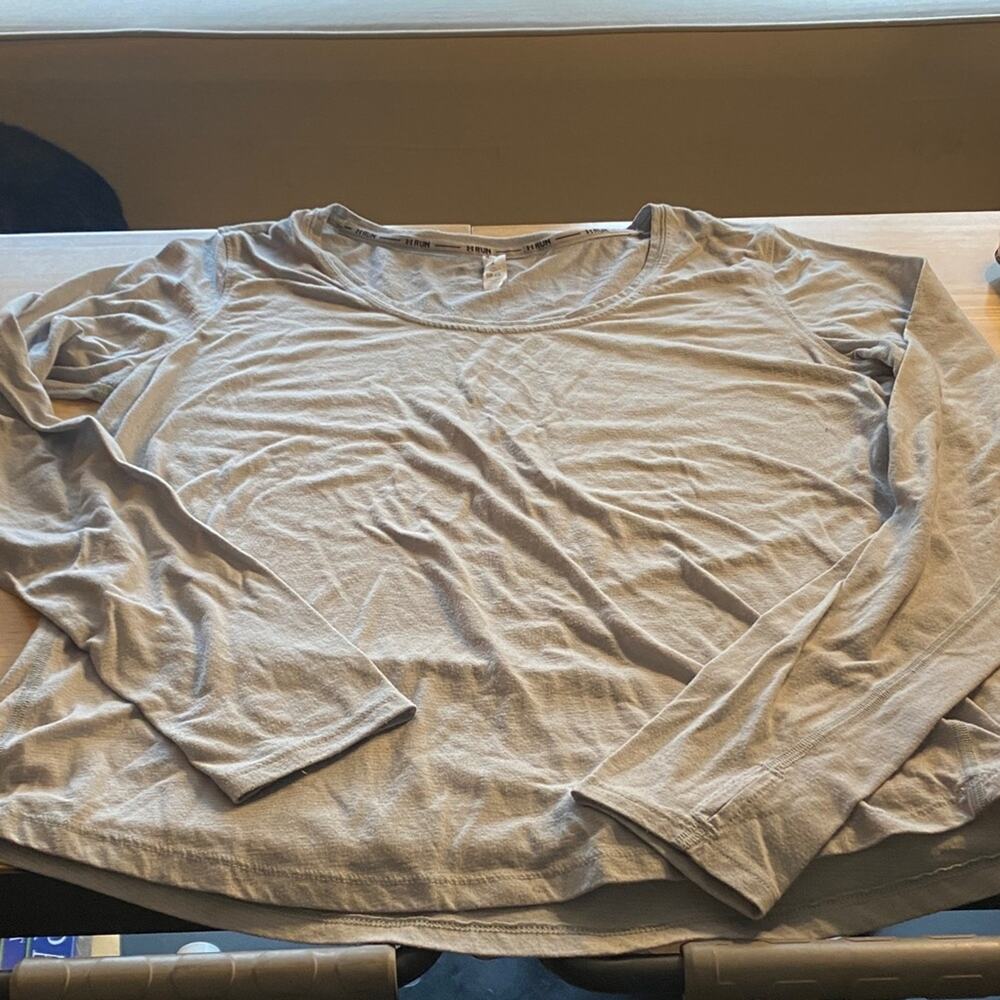 Under Armour Gray HeatGear Long Sleeve Shirt